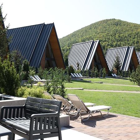 Freskia Resort Ferizaj Luaran gambar